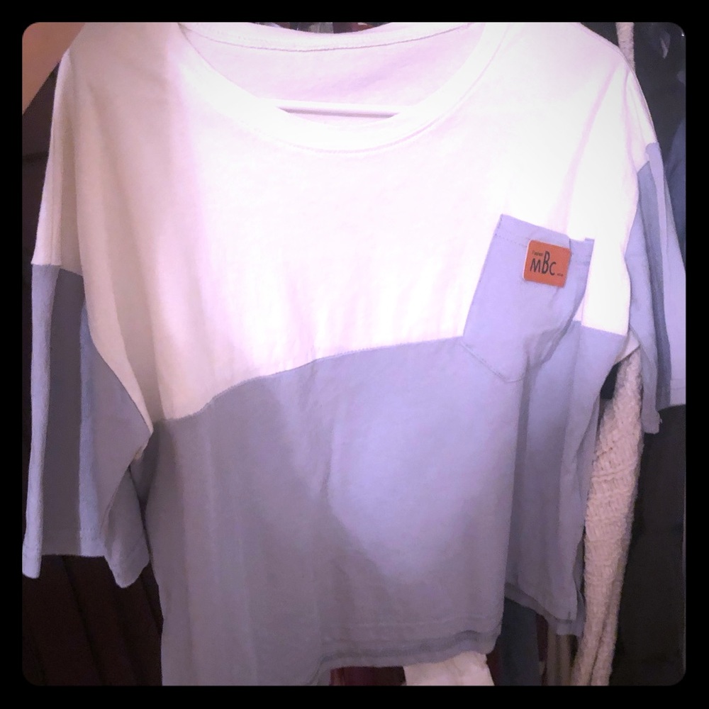 Baby blue and white color block cropped T-shirt